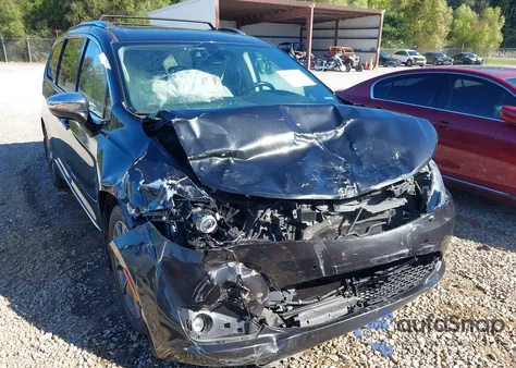 2017 Chrysler Pacifica Limited из США, поврежденный, VIN 2C4RC1GG2HR584040